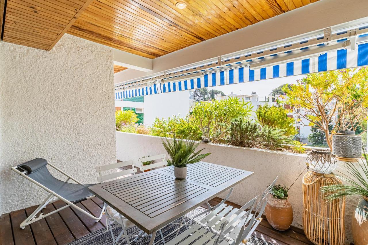 Cassis Center Apartment Luaran gambar